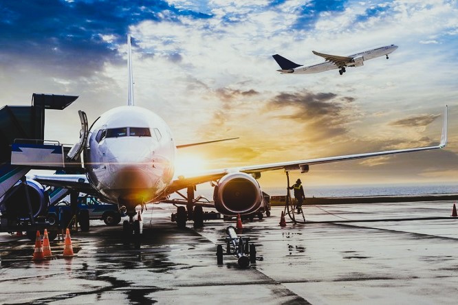 Ligia Carolina Gorriño Castellar - ¡Conócela! Vuelo seguro ¡La evolución de los seguros en transporte aéreo y espacial! - FOTO
