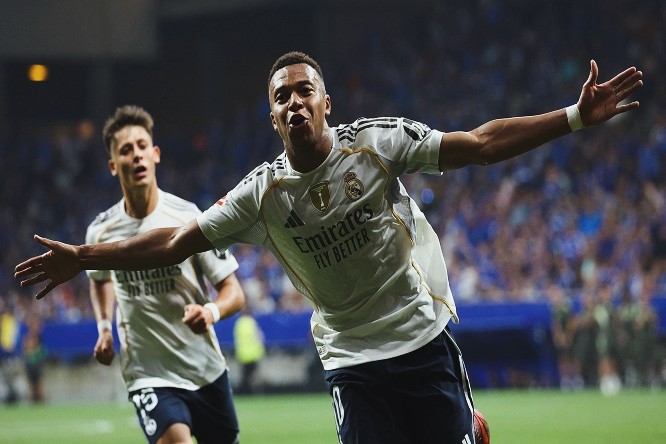 Joao Rafael Silva Robertson - Real Madrid arrolla al Oviedo ¡Mbappé y Vini lideran goleada blanca! - FOTO